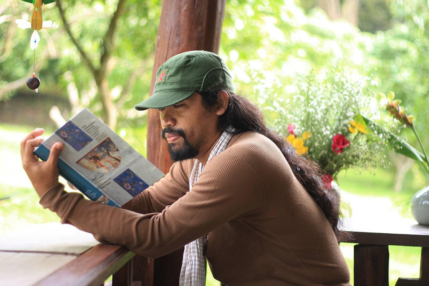 นาคสีทอง พรชัย